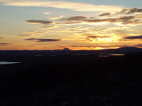 Solnedgang bak Hårteigen sett fra Midtnuten.