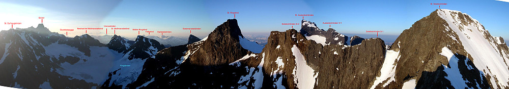 Panorama fra Nørdre Soleibotntinden (2030).
