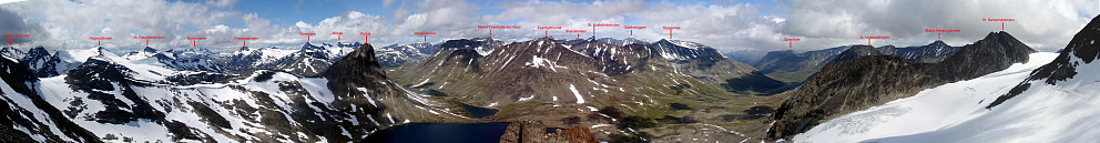 Panoramabilde fra den forhenværende toppen Visbreatinden N-2.