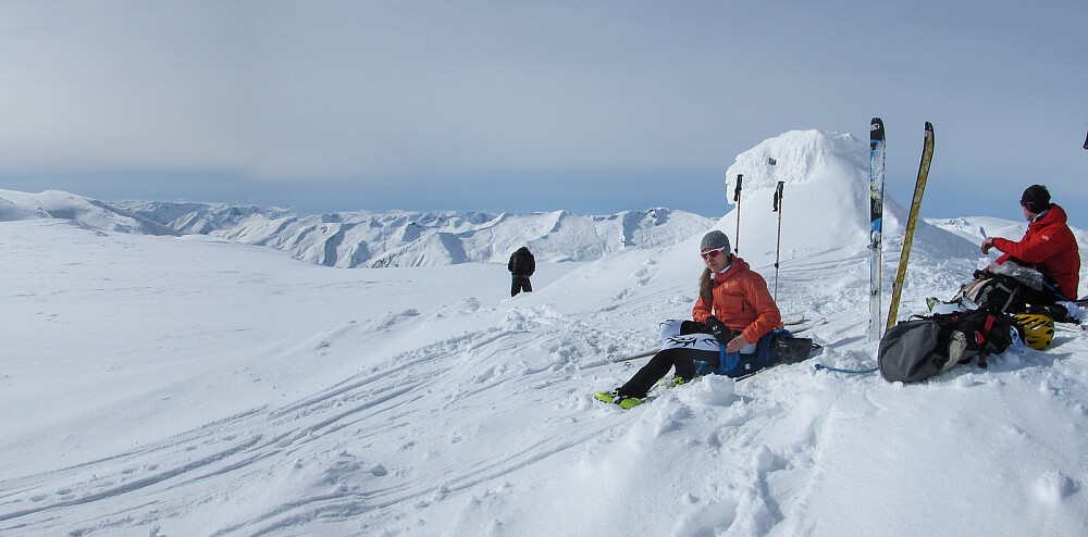 Bespisning på toppen av Frudalshesten.