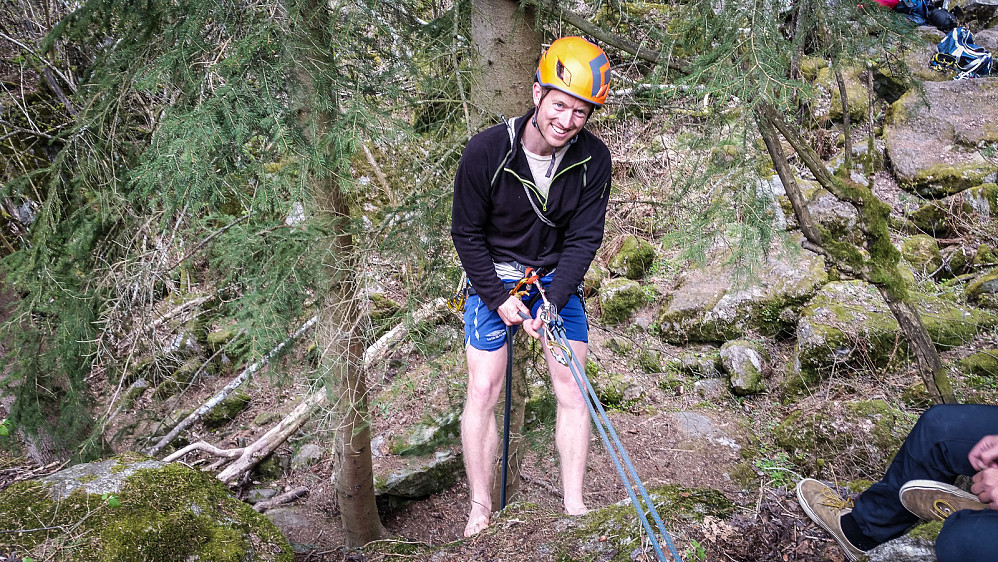 Håkon setter utfor kanten.