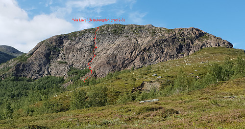 Topo av "Via Lava" i østveggen på Raudberget (6 taulengder, grad 2-3)