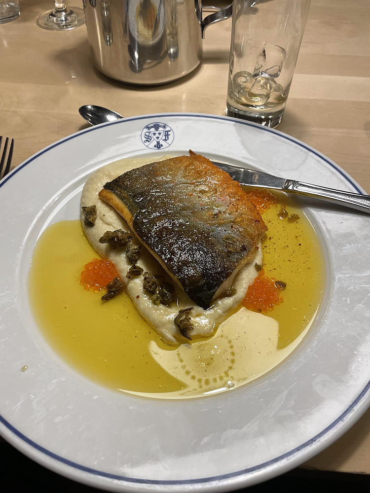 God middag, men stusselig mengde for pengene på Kebnekaise fjellstasjon. Husker det samme gjaldt i 2013 sist jeg var der...