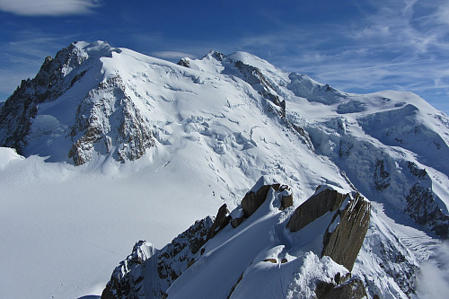 Mont Blanc du Tacul, Mont Maudit og Mont Blanc sett fra Aiguille du Midi.