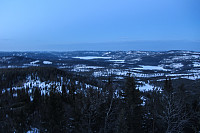Utsikt nordøstover fra Knivfjellet.