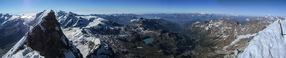 Panorama sørover fra Matterhorn.