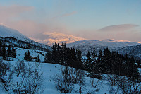 Blåfjellet (1400) med Stokksete i forgrunnen.