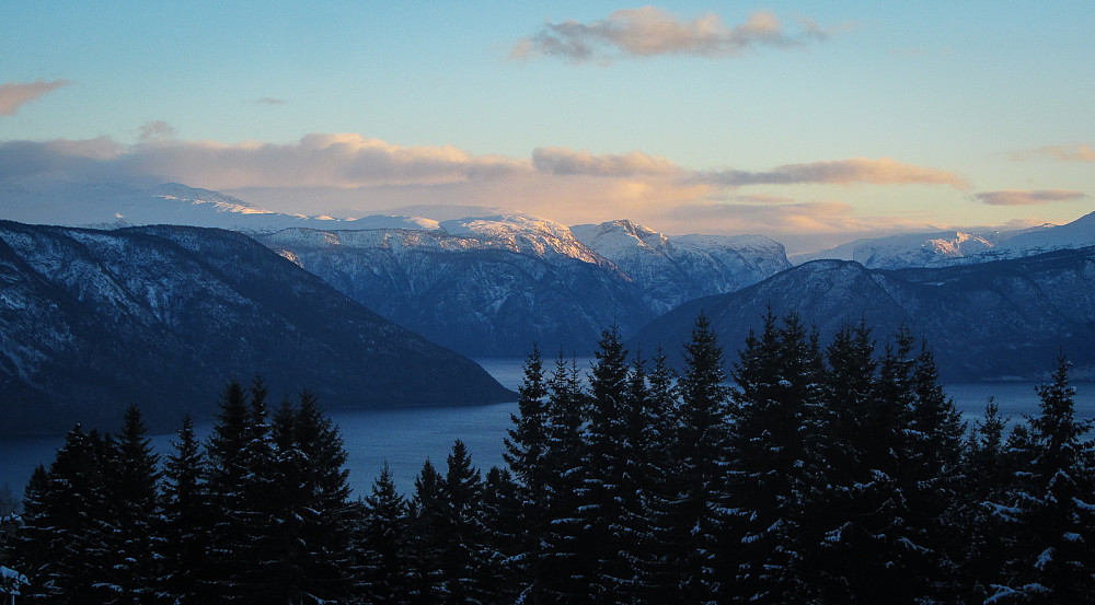 Kveldshimmel over Sognefjorden