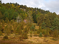 Eivindstad, en gammel gård inne i skogen ved Eptevann.
