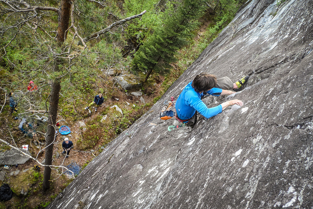 Mats prøver seg på en heel-hook.