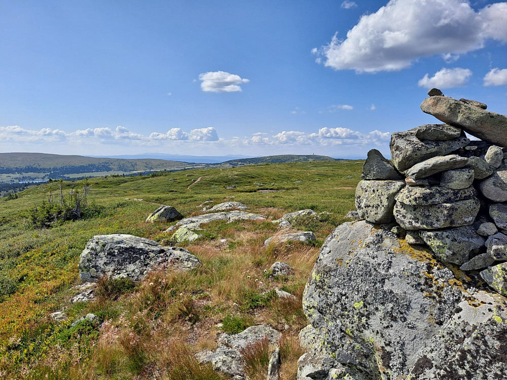 På en haug litt bortenfor Reinsfjellet
