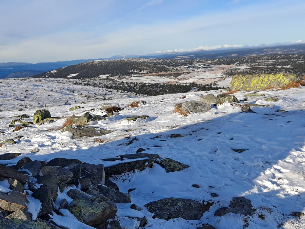 På Nevelfjell, mot Hafjell, Rondane og Pellestova