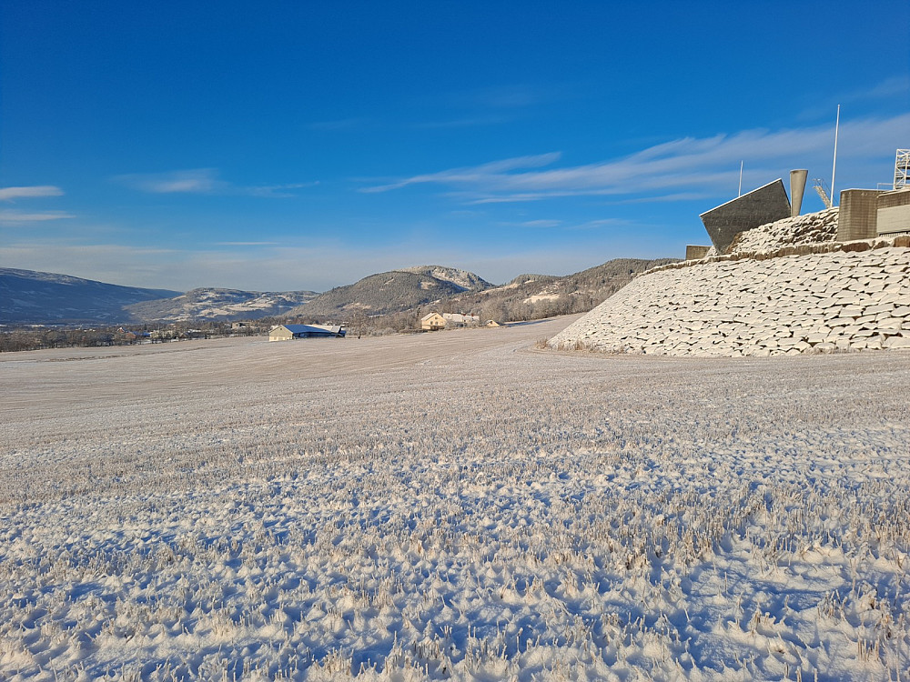 Over Lysgårdsjordet