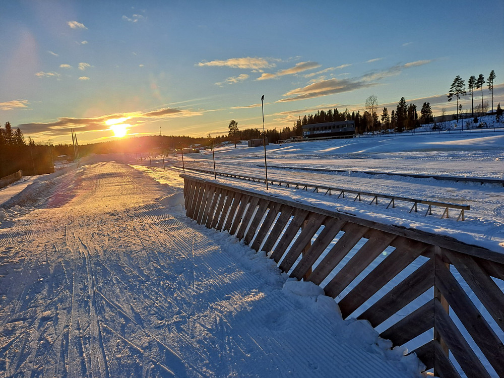 På stadion
