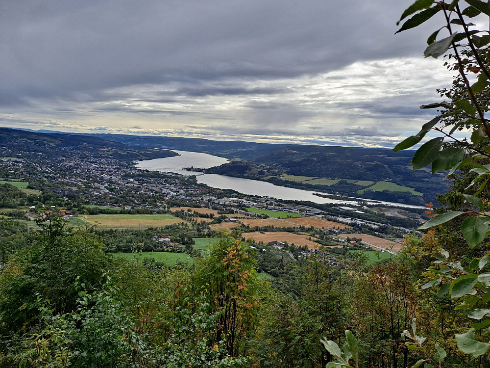 Utsikt mot Mjøsa og Lillehammer