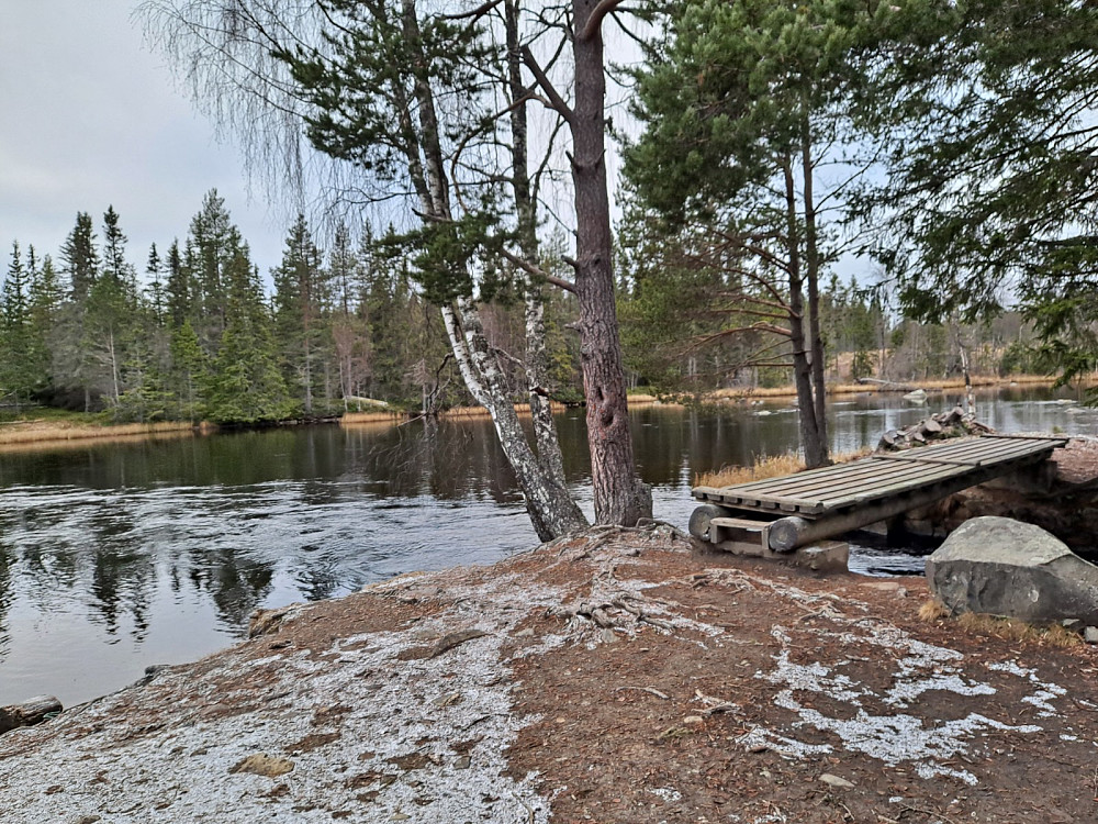 Ved Krokbua