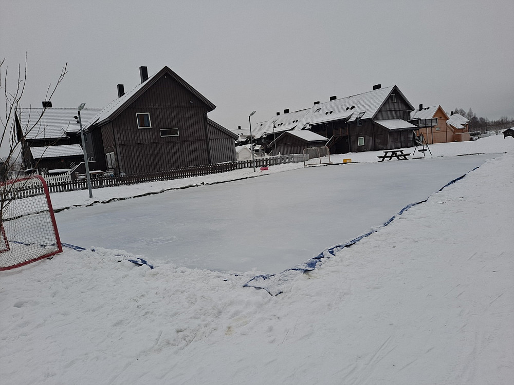 Skøytebane i nabolaget