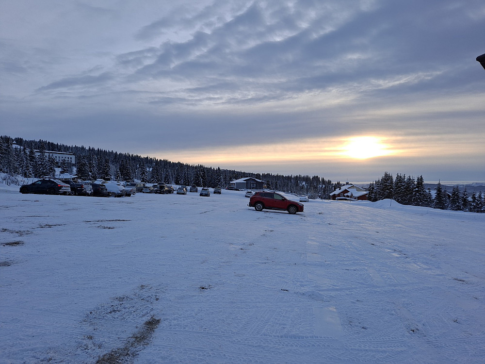 På parkeringsplassen ved turstart
