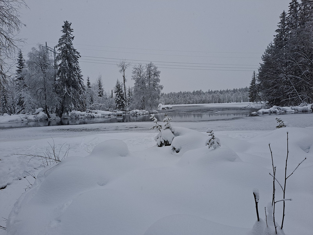 Mesnaelva ved Birkebeinerløypa