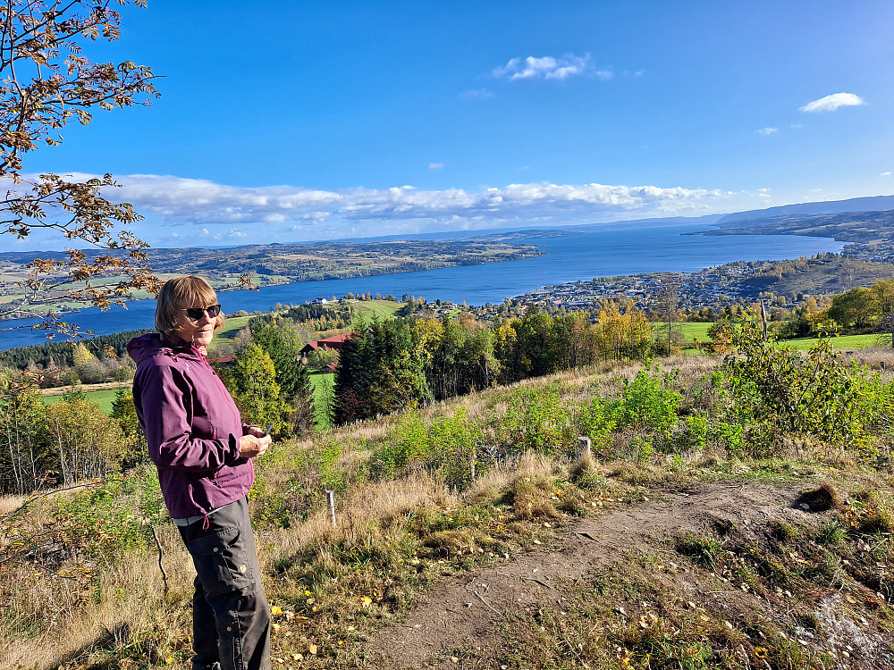 Anne Grete ved Bergstoppen