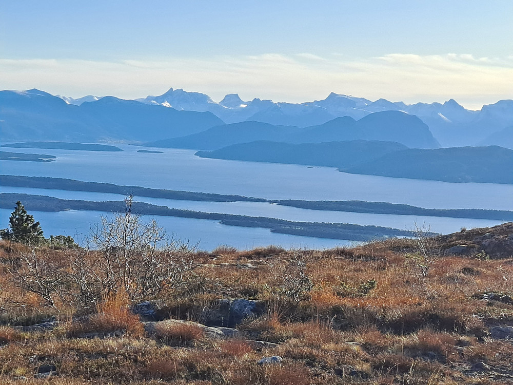 Nærmere fjellene