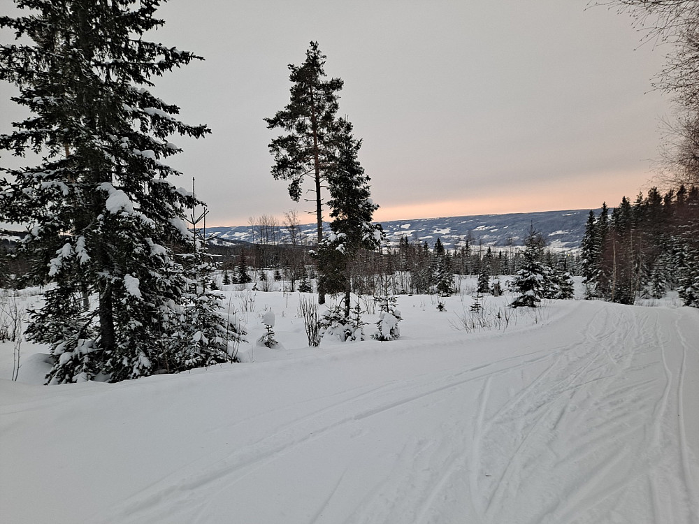 Ned mot lysløypa