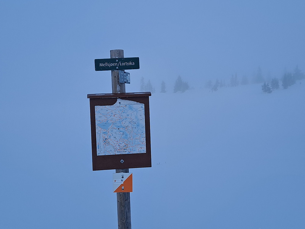 Ved løypekrysset Melsjøen