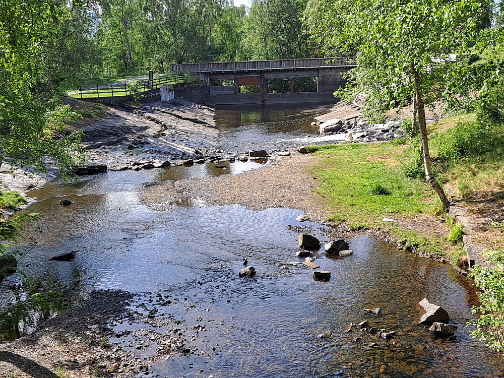 Ikke mye vatn i badedammen
