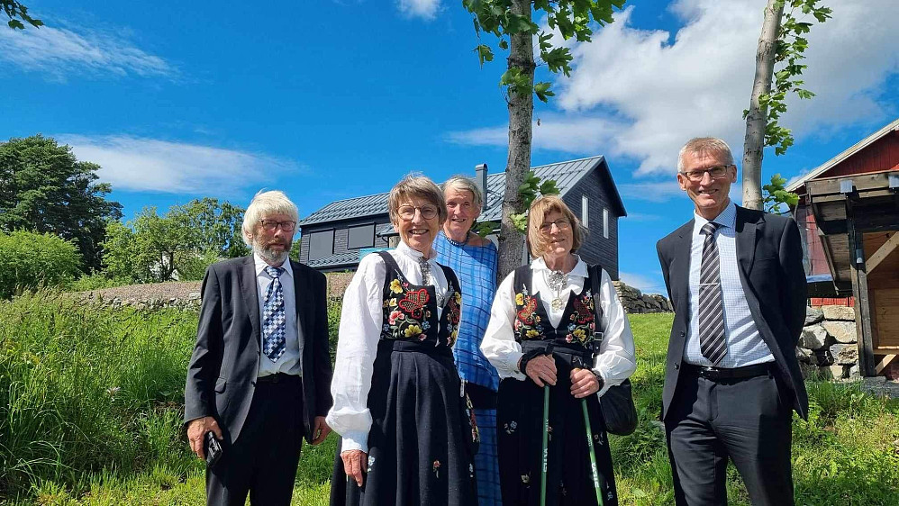 Søsknene Nygaard ved gapahuken
