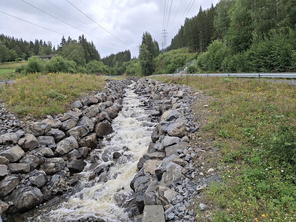 Fra brua over Bæla