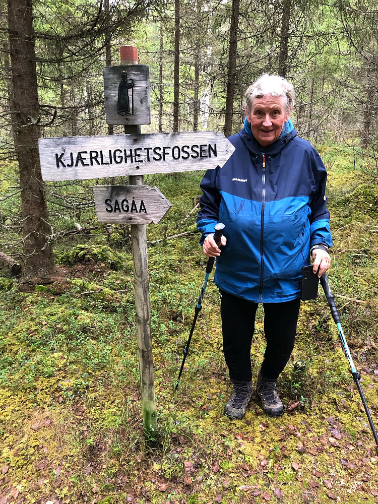 Jeg der råket til Kjærlighetsfossen tok av fra Pilgrimsleden