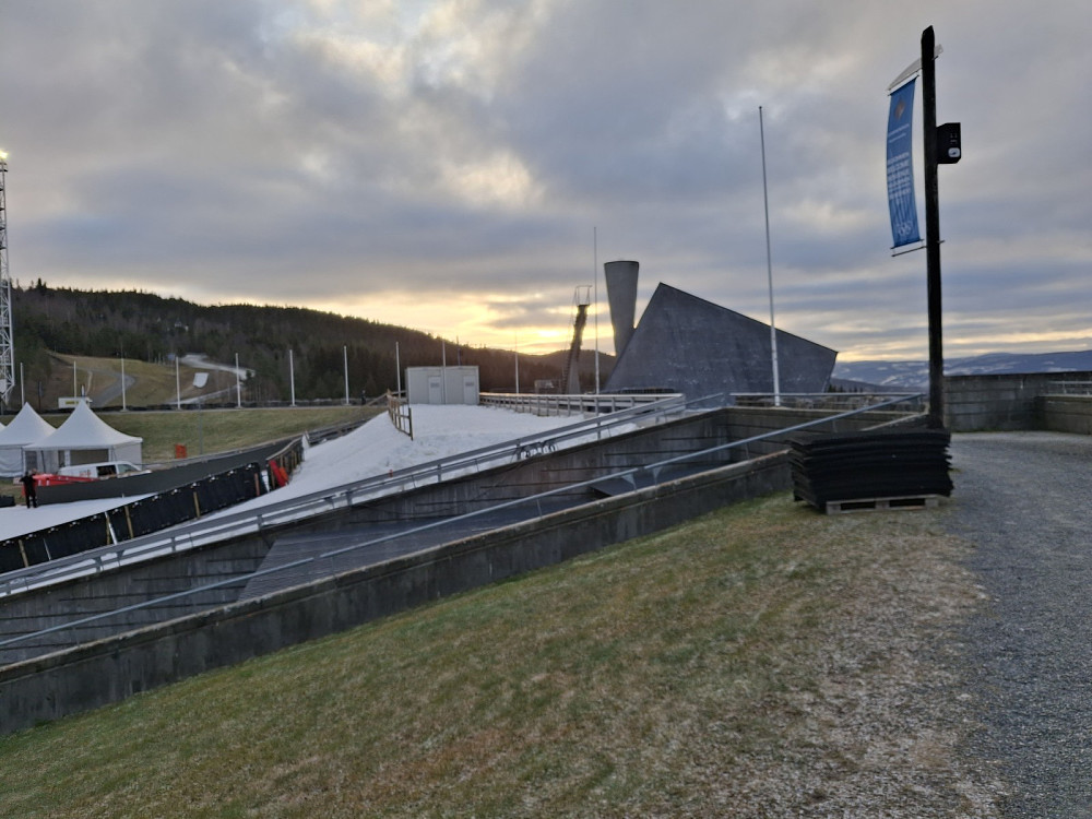 I Lysgårdsbakken