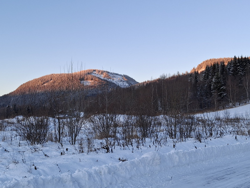 Sol over Balbergkampen og Rundhaugen