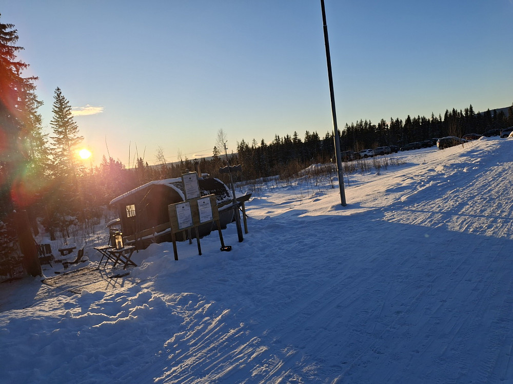 Tilbake ved Kanalen
