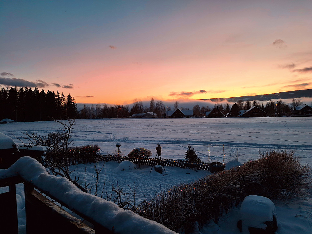Tilbake i Blestervegen, tåka ligger fortsatt nede i Lillehammer