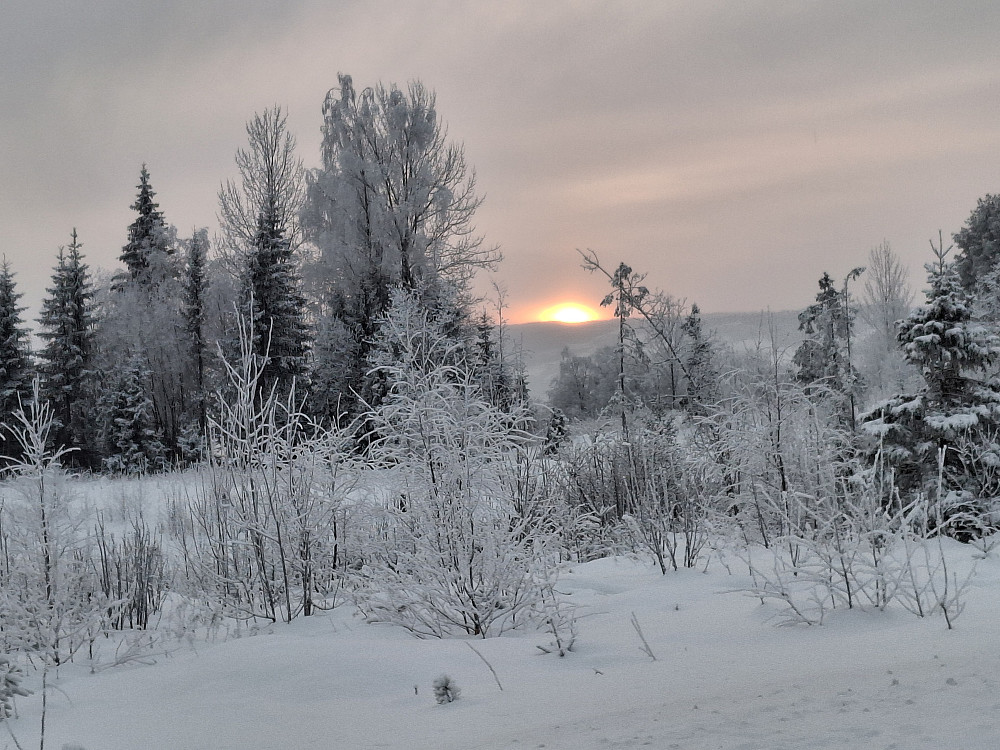 Sola gikk ned da turen var slutt