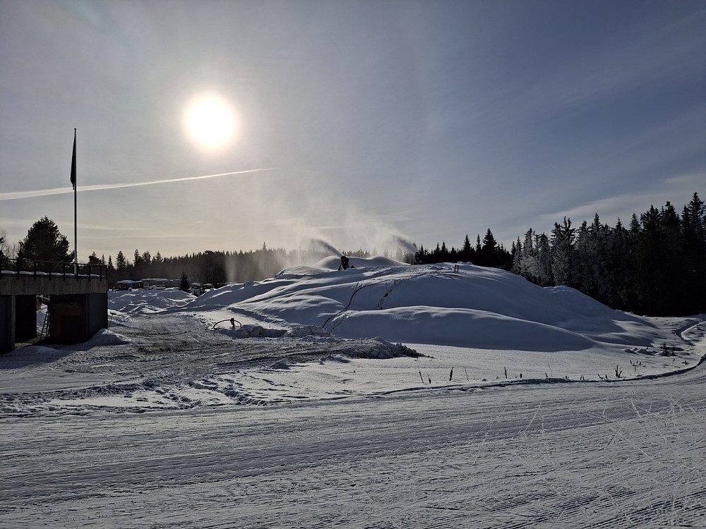 Snøproduksjon ved skistadion