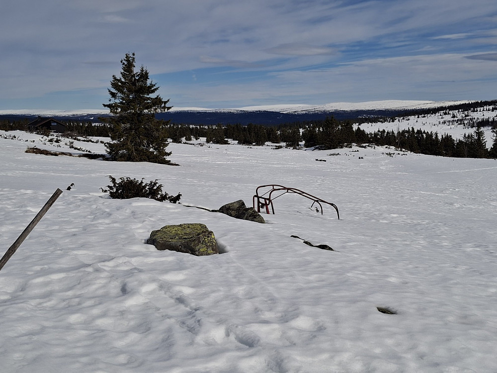 Ved Gjesboåsen
