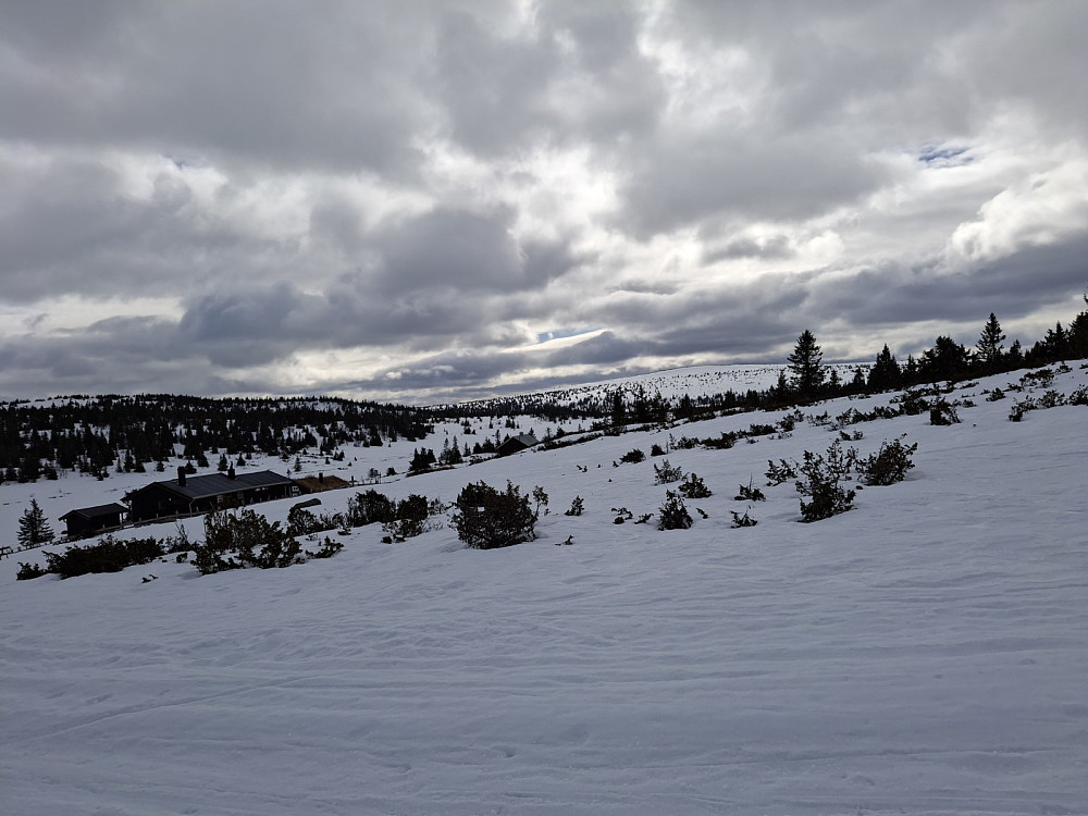 Ved Gjesboåsen