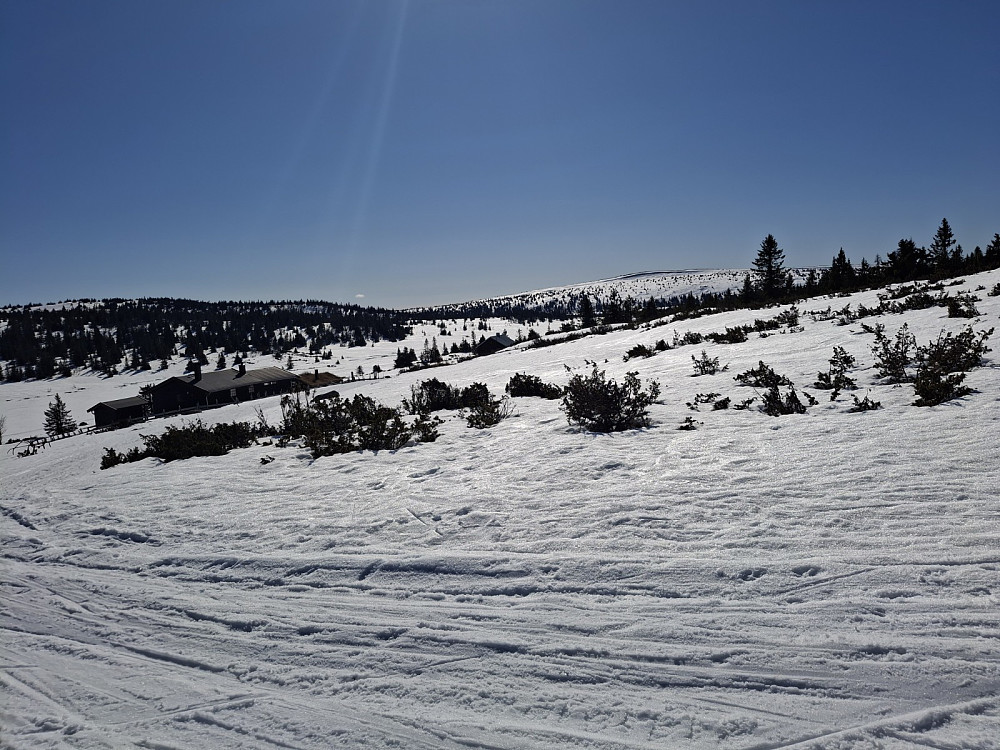 Ved Gjesboåsen
