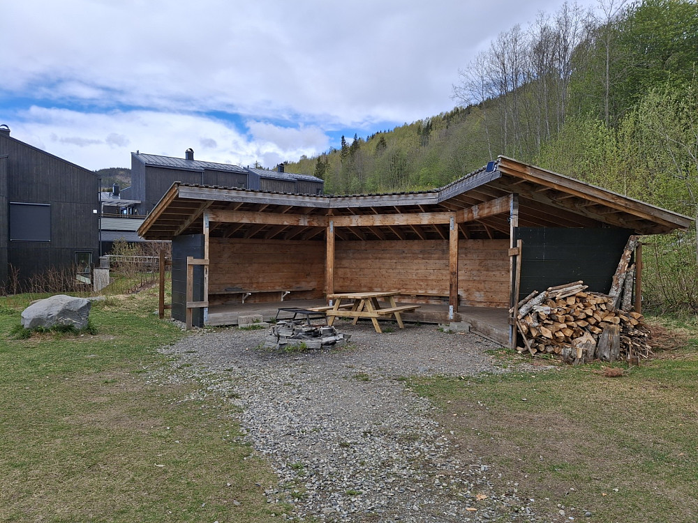 Fokstadlia gapahuk