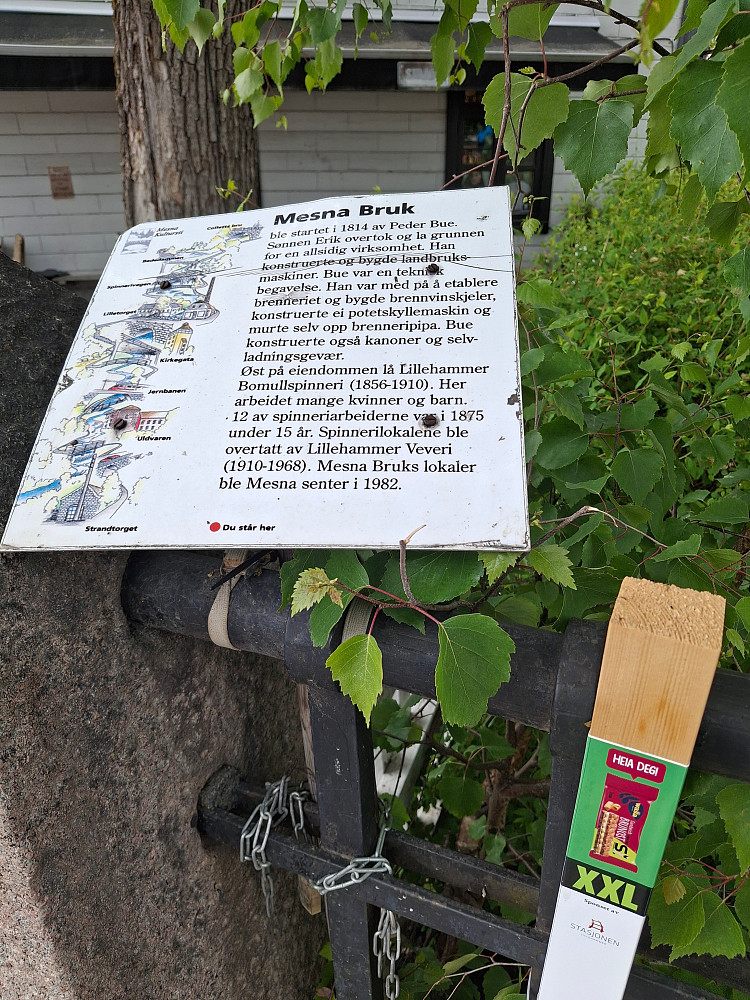 Stolpe ved Lilletorget