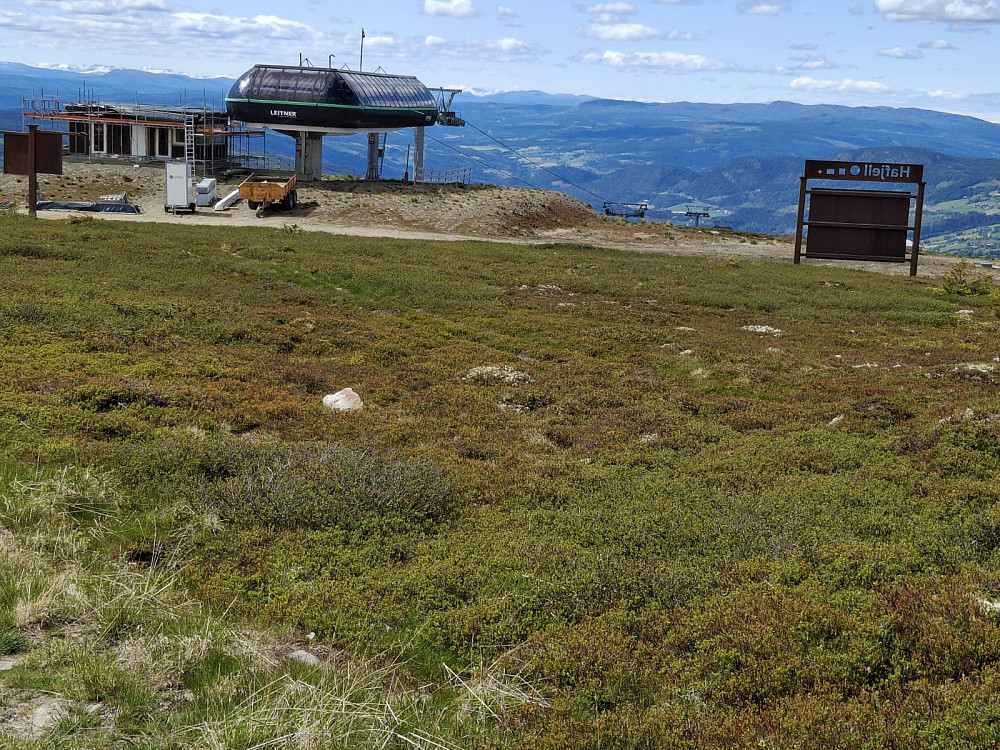 Ved toppen av alpinanlegget
