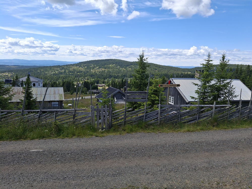 Ved Kaussetra, kommet opp skilt om Fjellgrensa