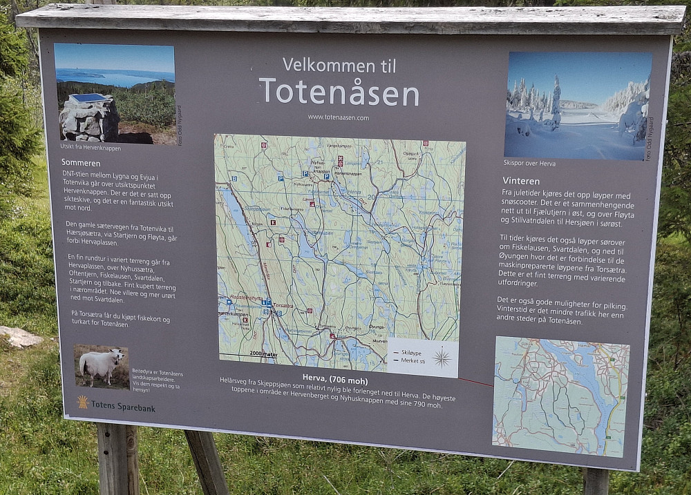 INFO tavle ved parkeringa