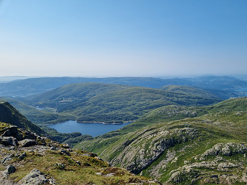 Utsikt fra toppen mot Osvatnet