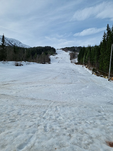 Opp skibakken i Aarbergsdalen