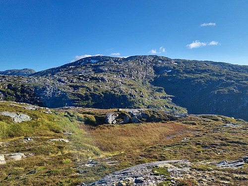 Sandegga. Ruta eg gjekk var ned mot venstre. 