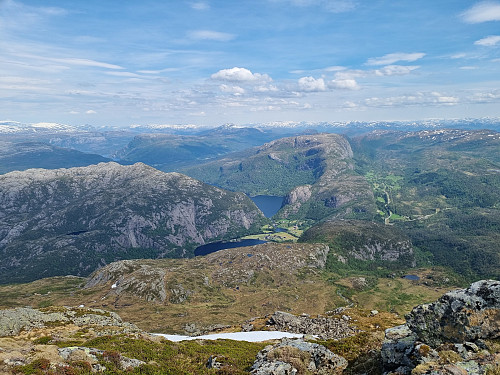 Utsikta frå Håsteinen mot Steindalen
