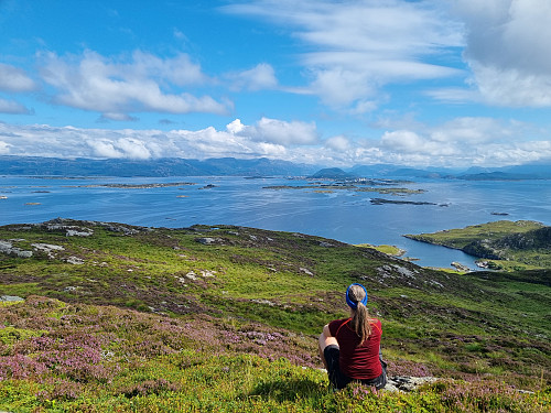Utsikt frå Indre Rekstafjellet. Inn mot Florø